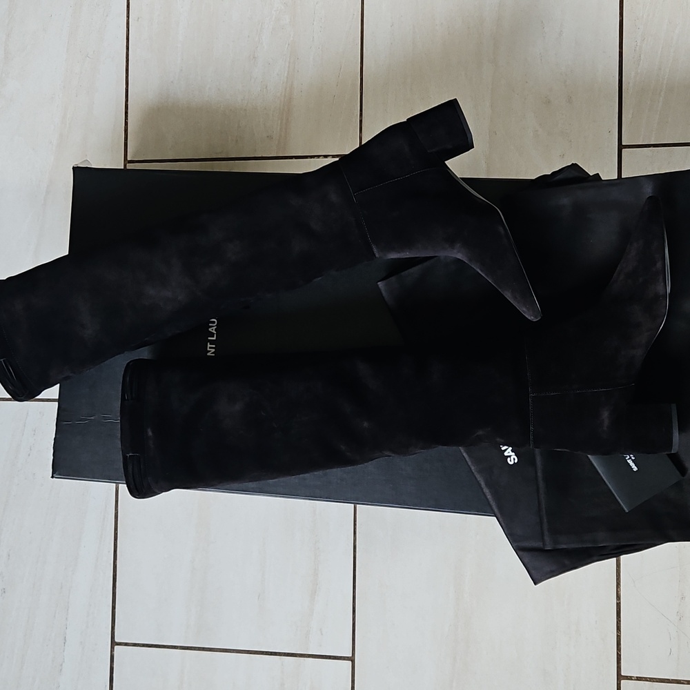 🚫HOLD🚫 NWT $1195 Saint Laurent OTK Laura 50 Black Suede Tassel Boots [Size 37] - Picture 2 of 9
